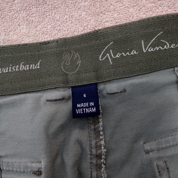 Gloria Vanderbilt shorts stretch waistband - Picture 5 of 6